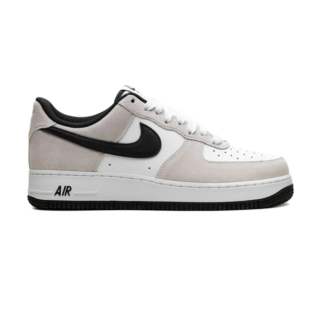 TENIS NIKE AIR FORCE 1 07 LV8 IB6388 100
