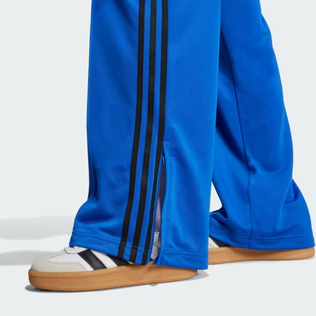 ブルーシリカ CALCA ADIDAS FIREBIRD JY2688 – Chloro Sneakers