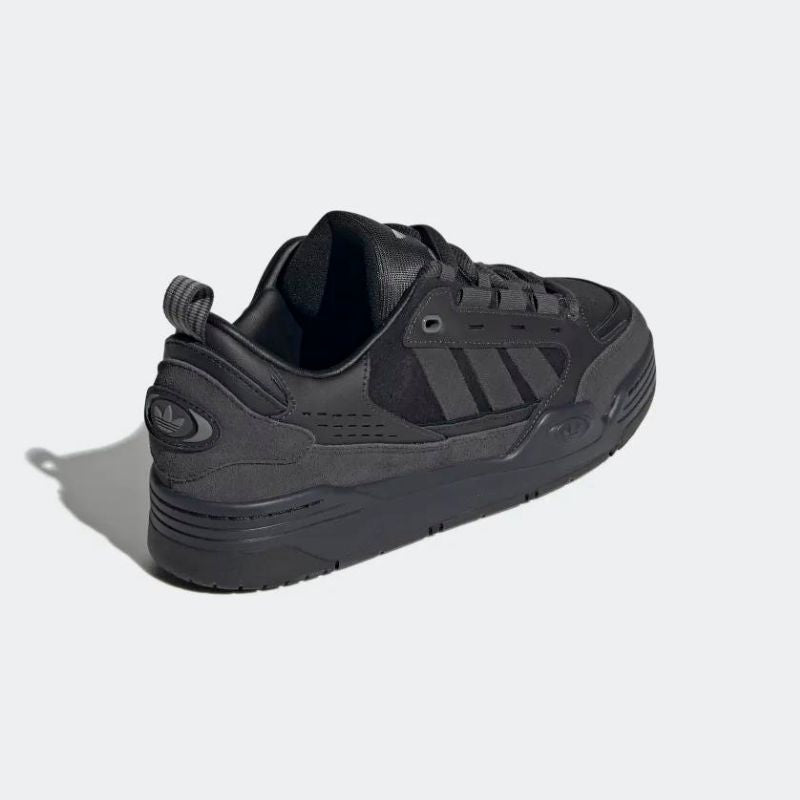 新品タグ付❣️ ADI2000 GX4634スニーカー 29cm 黒 TENIS ADIDAS ADI2000 GX4634 – Chloro Sneakers