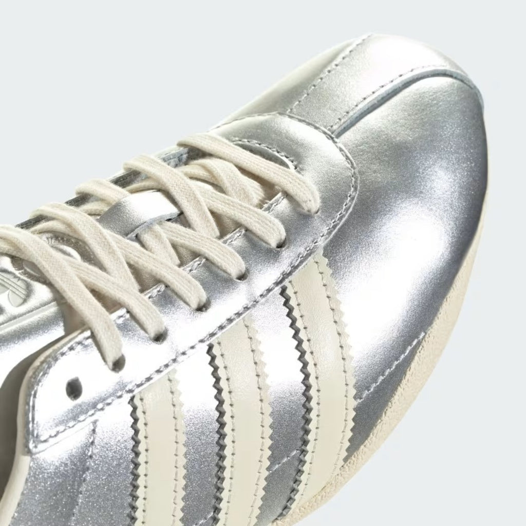 TENIS ADIDAS TOKYO W JQ0593 – Chloro Sneakers